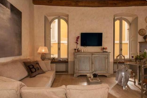 Sophisticated Near Navona Square *