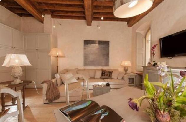 Sophisticated Near Navona Square Rom
