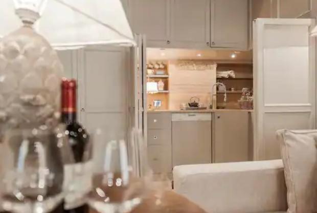 Sophisticated Near Navona Square Apartment *